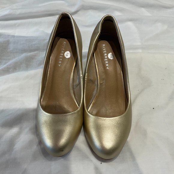 Gold Wedge Riverberry women's size 6 - Picture 1 of 6
